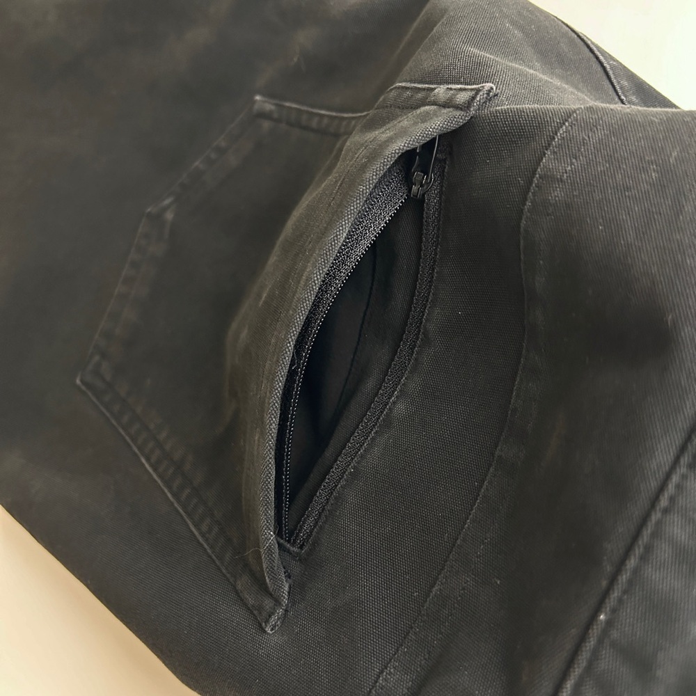 Lululemon Men’s ABC Slim-Fit Pant 36
*Utilitech - Picture 10 of 12